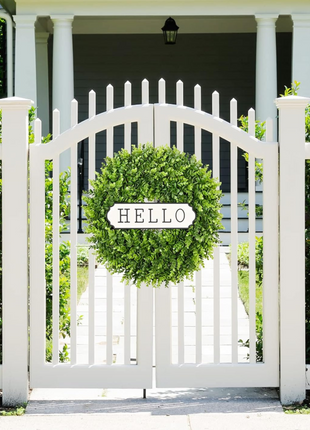 DDHS Nature-Inspired Green Boxwood Wreath